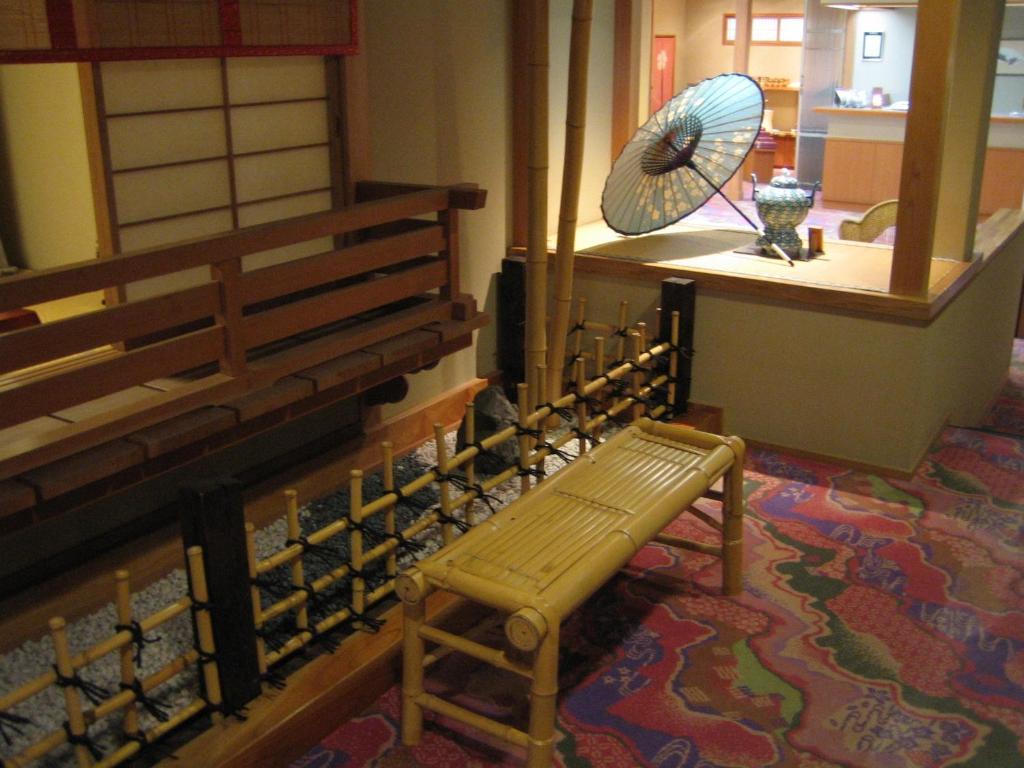 Yudanaka Tawaraya Ryokan Yamanouchi  Exterior photo