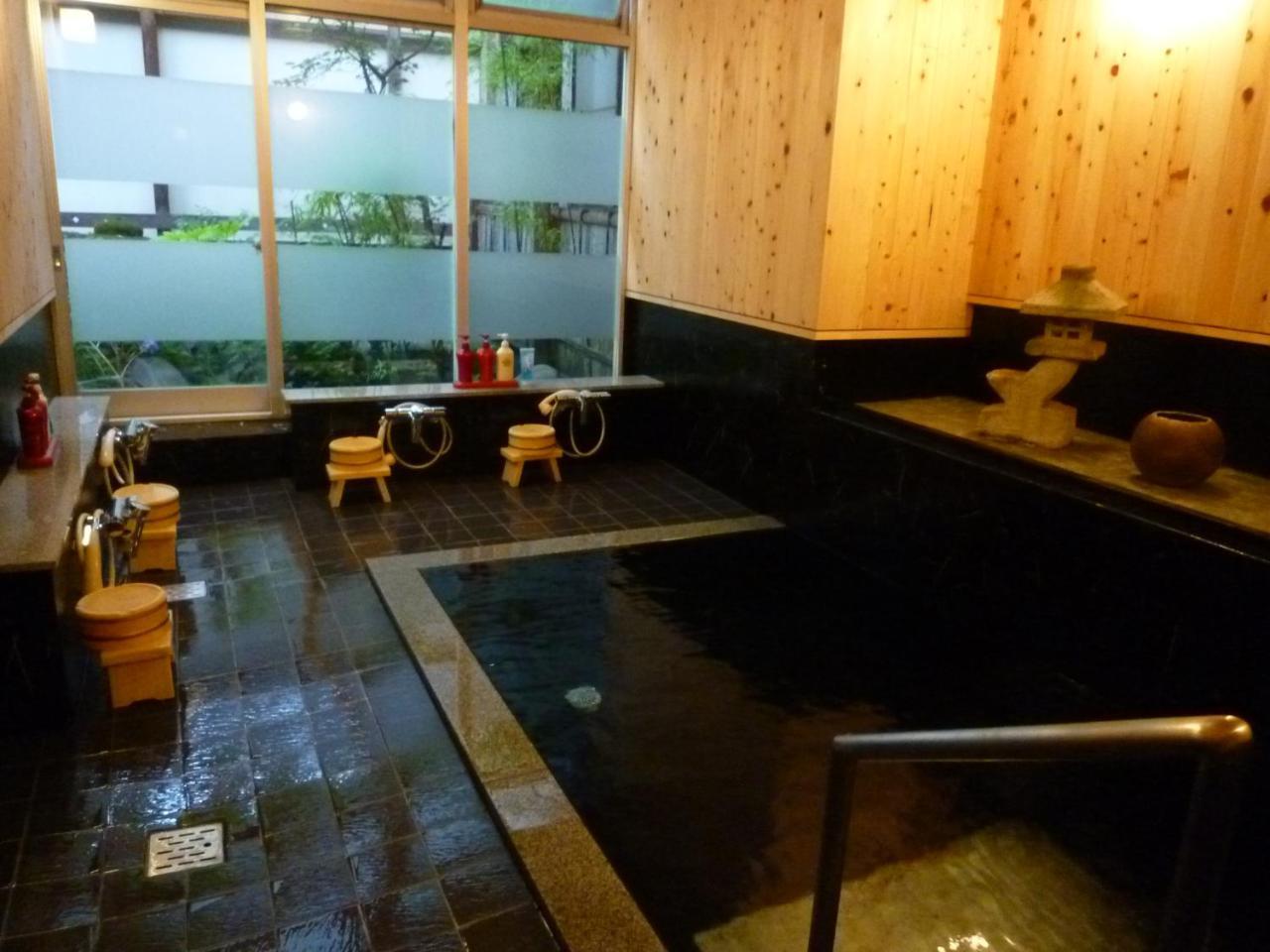 Yudanaka Tawaraya Ryokan Yamanouchi  Exterior photo